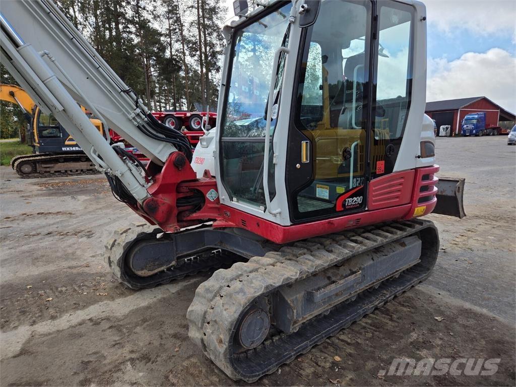 Takeuchi TB290 中型挖掘机
