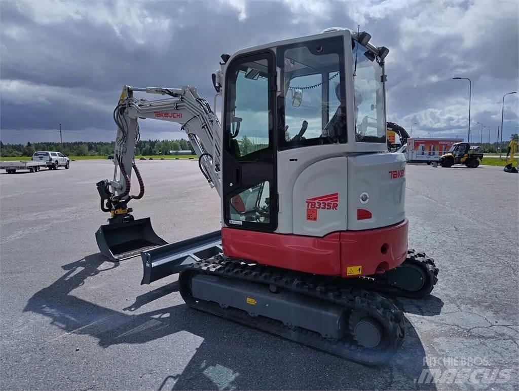Takeuchi TB335R 小型挖掘机