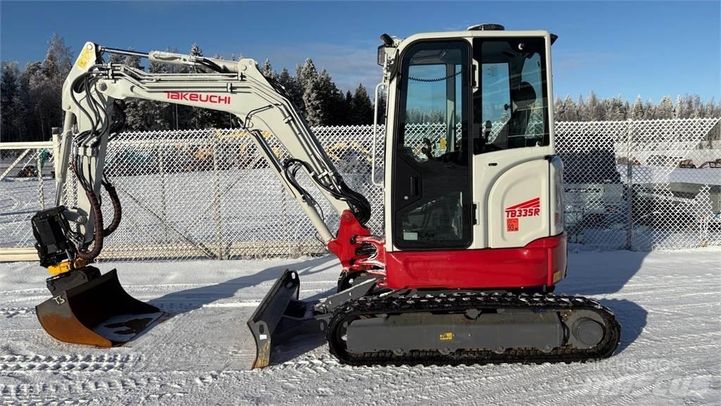 Takeuchi TB335R 小型挖掘机