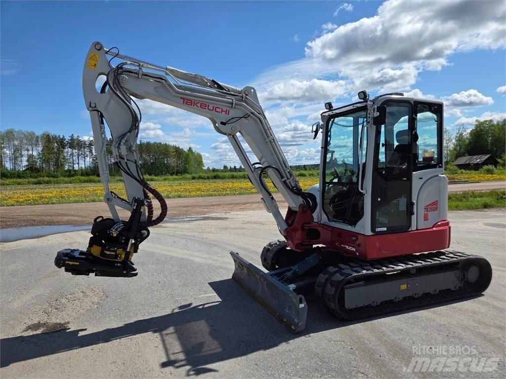 Takeuchi TB350R 小型挖掘机