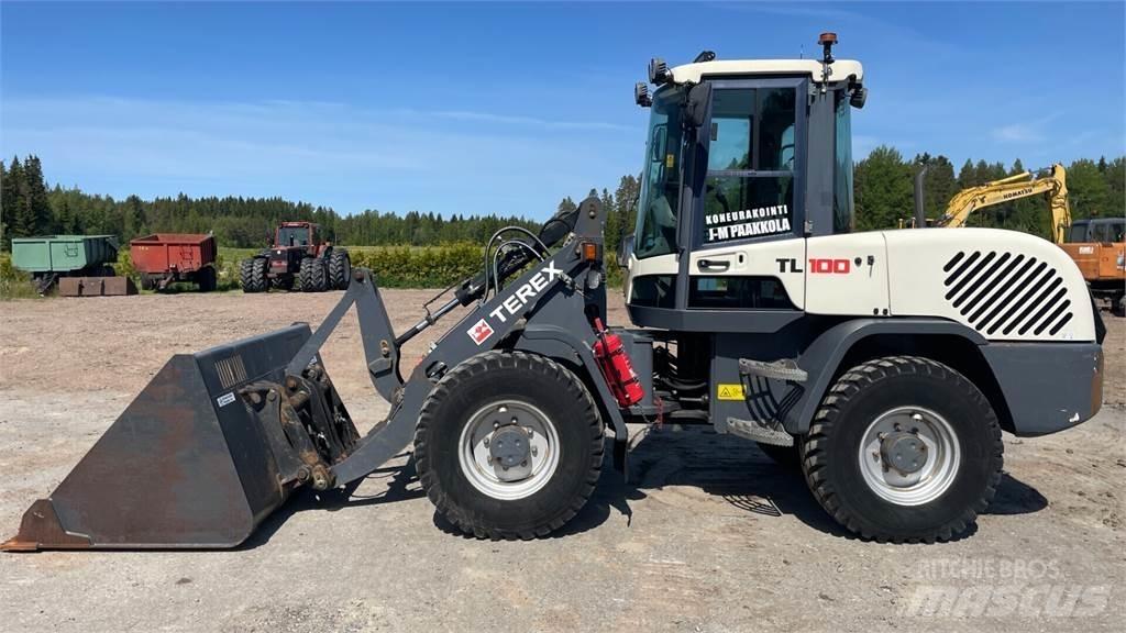 Terex TL100 轮式装载机