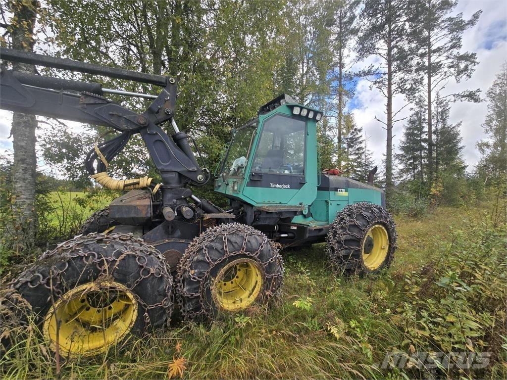 Timberjack 1270 收割机