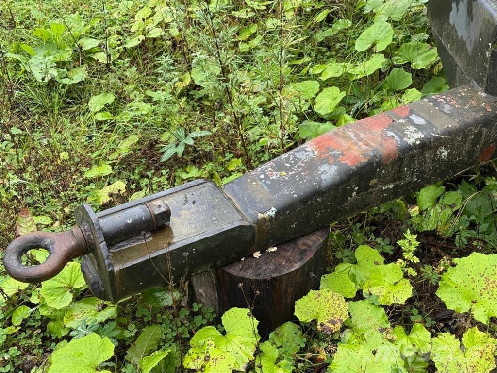  Traktorilavetti 其他拖车