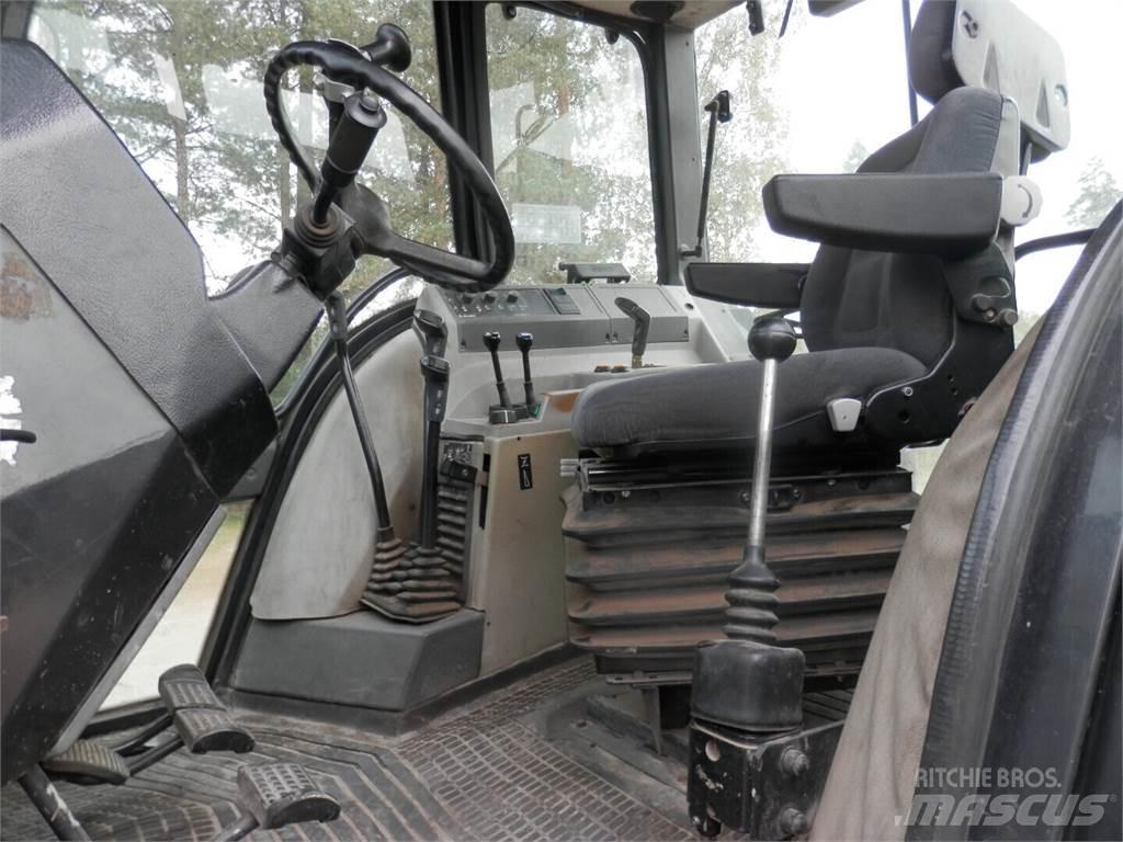 Valmet 8000 拖拉机/农用车