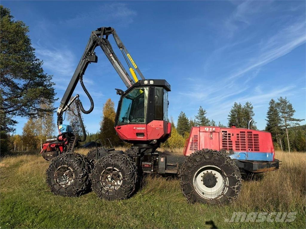 Valmet 911 收割机