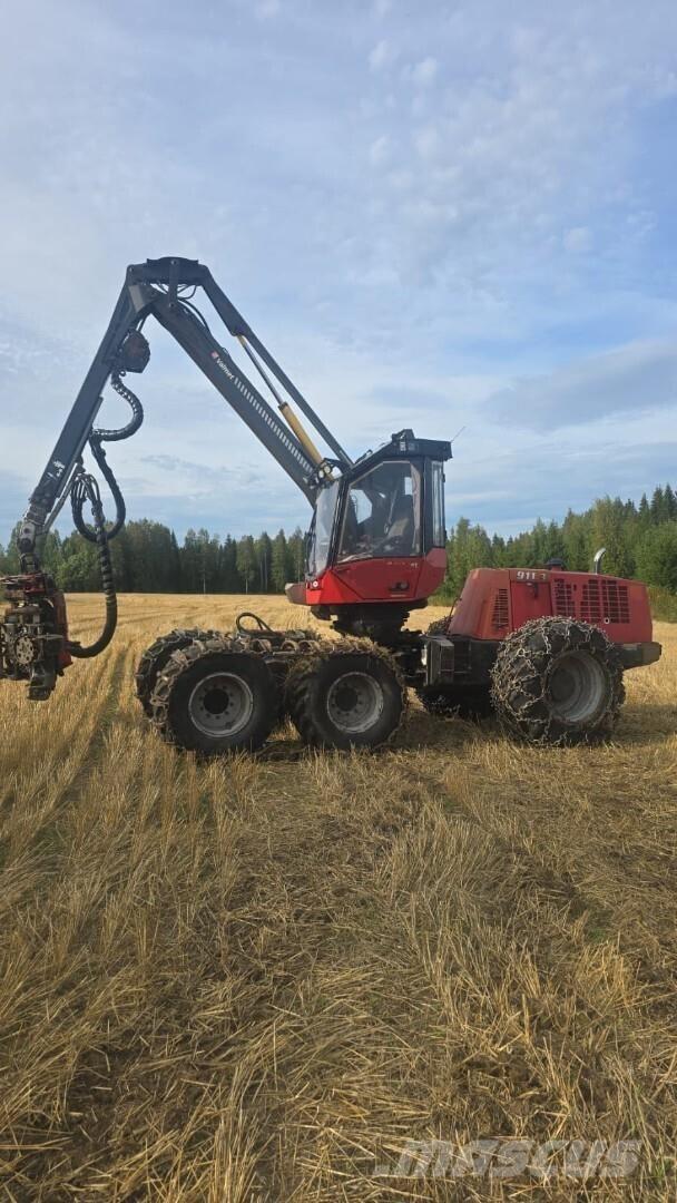 Valmet 911.3 收割机