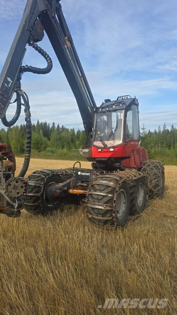 Valmet 911.3 收割机
