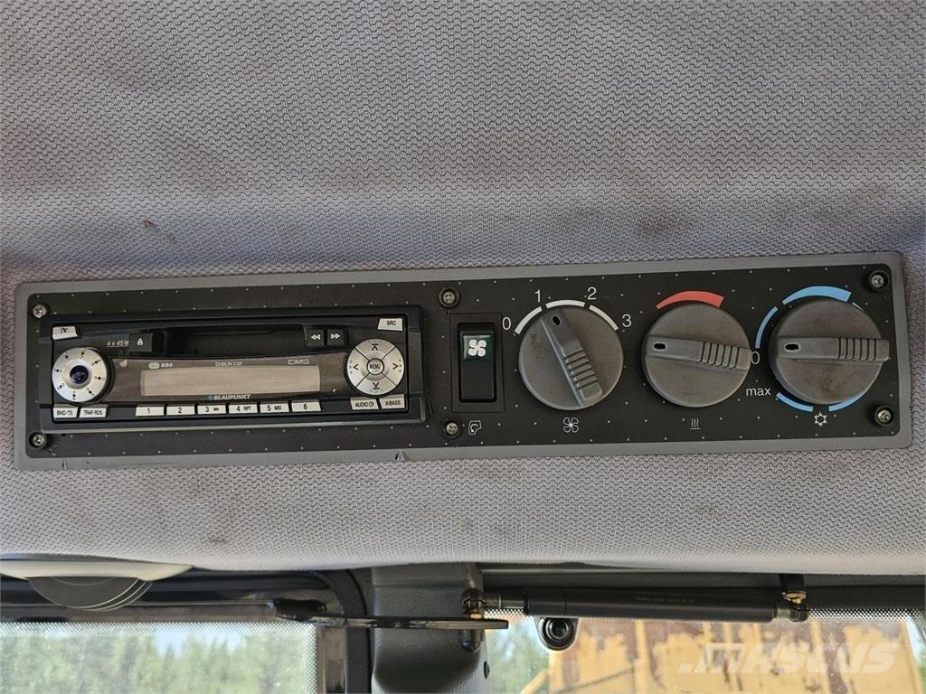 Valtra 6400 拖拉机/农用车