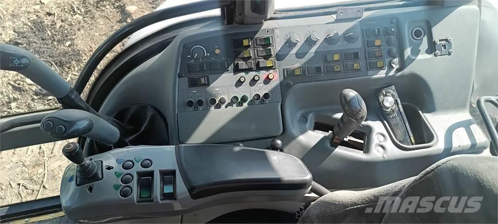 Valtra T 180 拖拉机/农用车