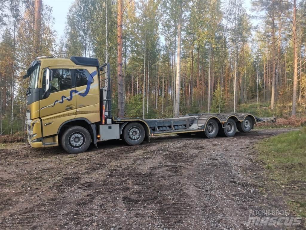 Volvo 750 车辆运输车