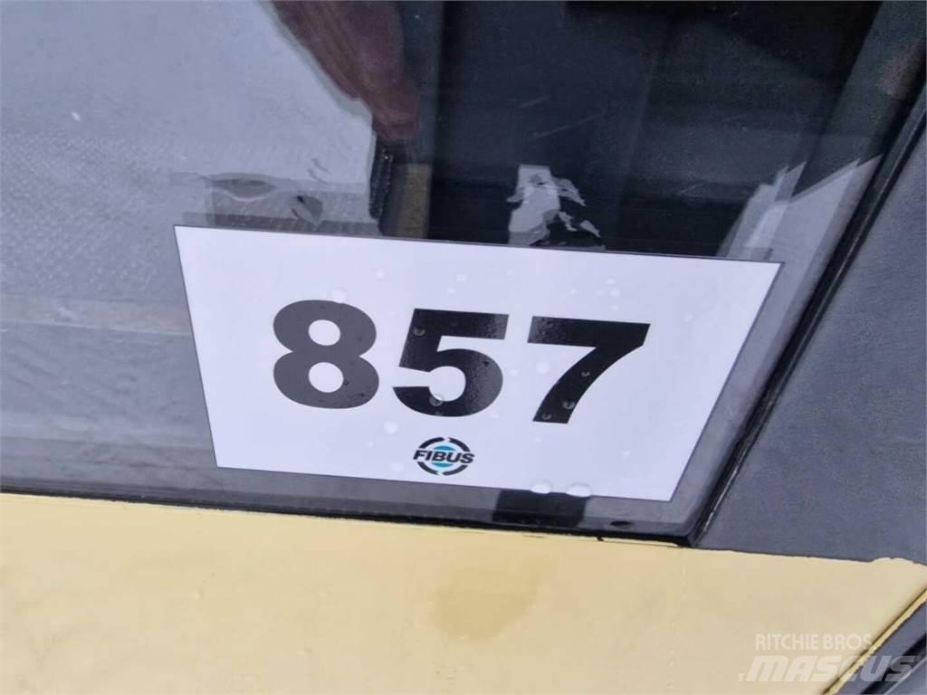 Volvo 8700 B7R 公路客运汽车