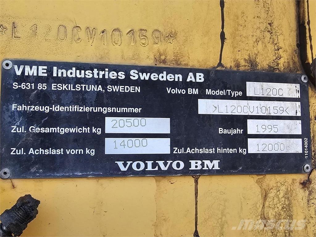 Volvo BM L120C 轮式装载机