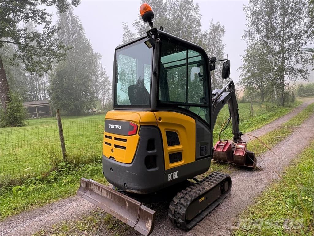 Volvo EC 18 C 小型挖掘机