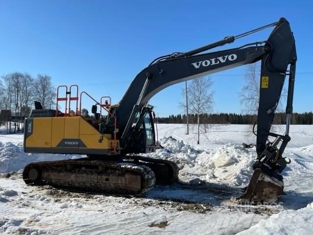 Volvo EC250EL 履带挖掘机