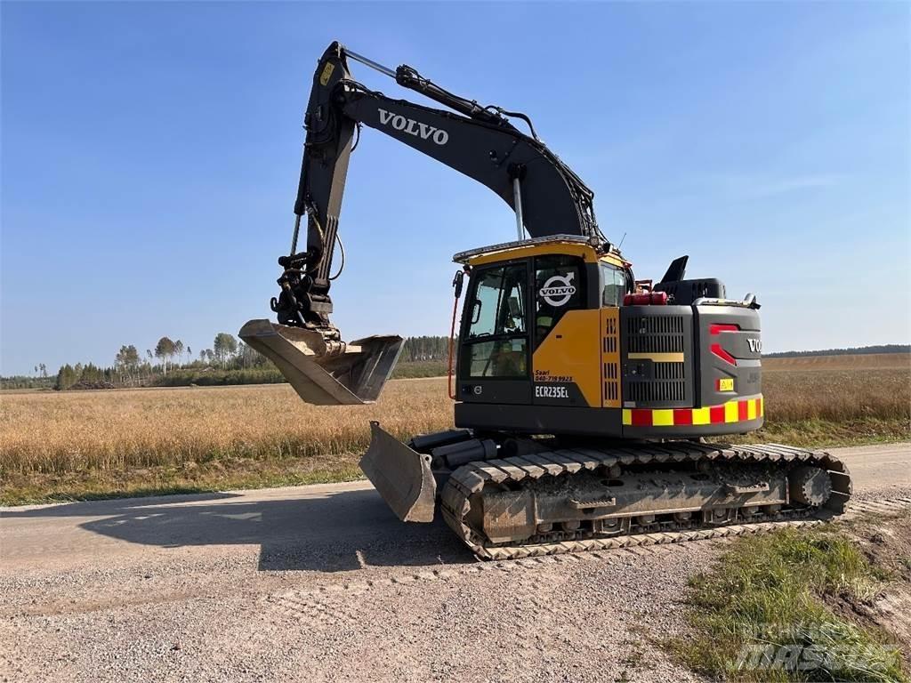 Volvo ECR235EL 履带挖掘机