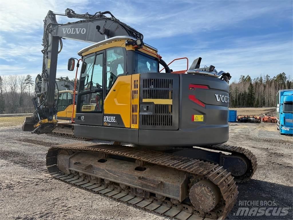 Volvo ECR235EL 履带挖掘机
