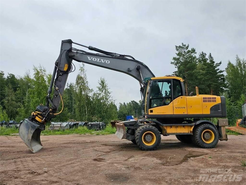 Volvo EW 180 C 轮式挖掘机