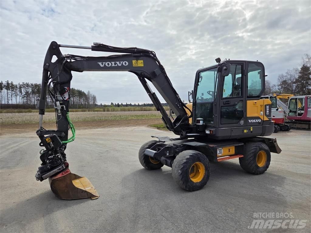 Volvo EW60E 轮式挖掘机