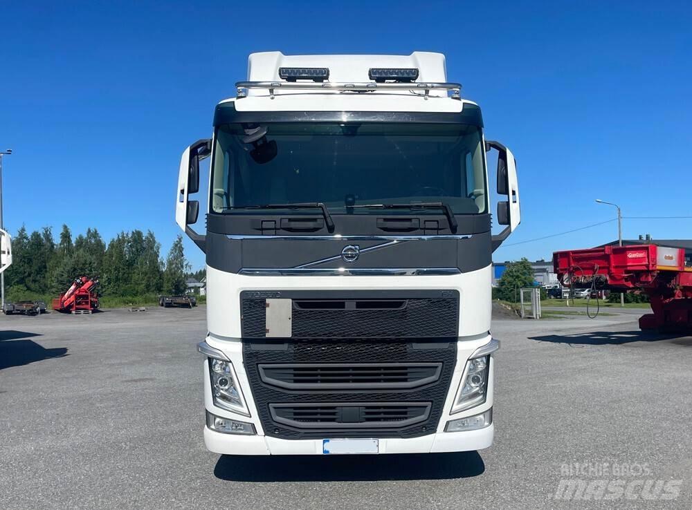 Volvo FH13 6X2 -19 集装箱叉车