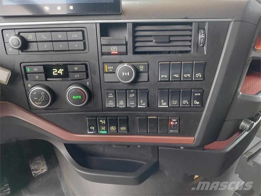 Volvo FH16 750 木材运输车