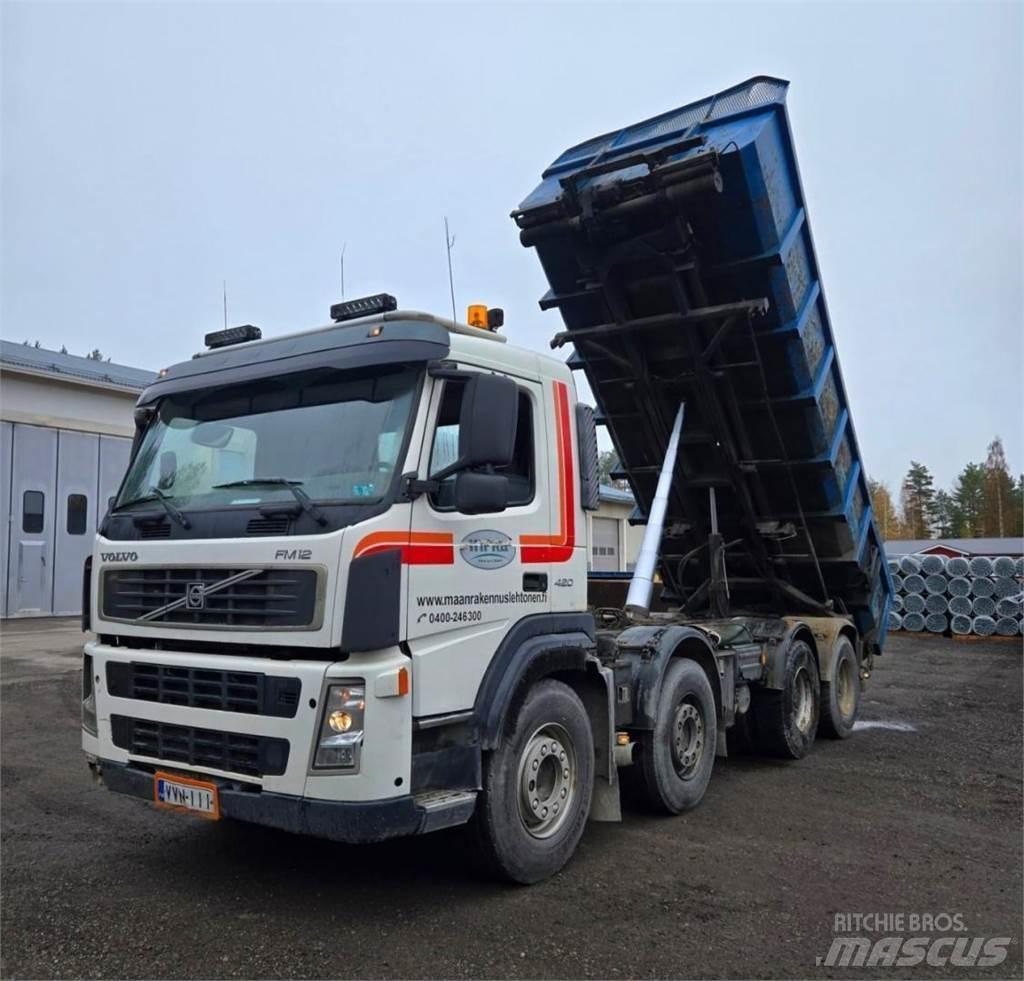Volvo FM12 8X4 工程吊钩车