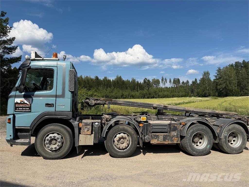 Volvo FM480 8x4 工程吊钩车