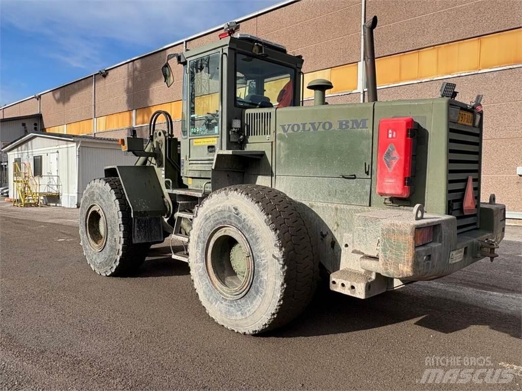 Volvo L 120 B 轮式装载机
