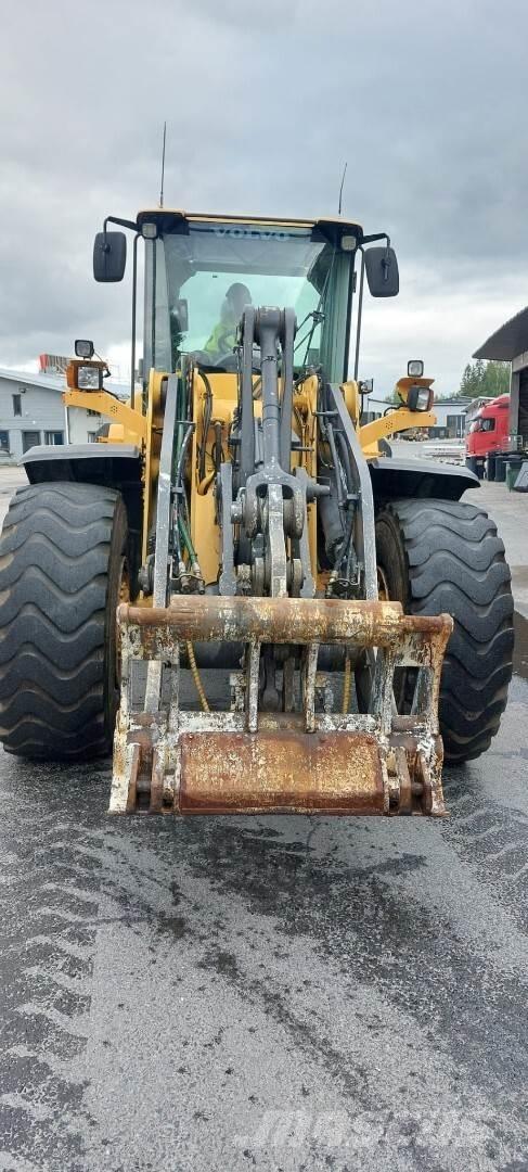 Volvo L 120G 轮式装载机