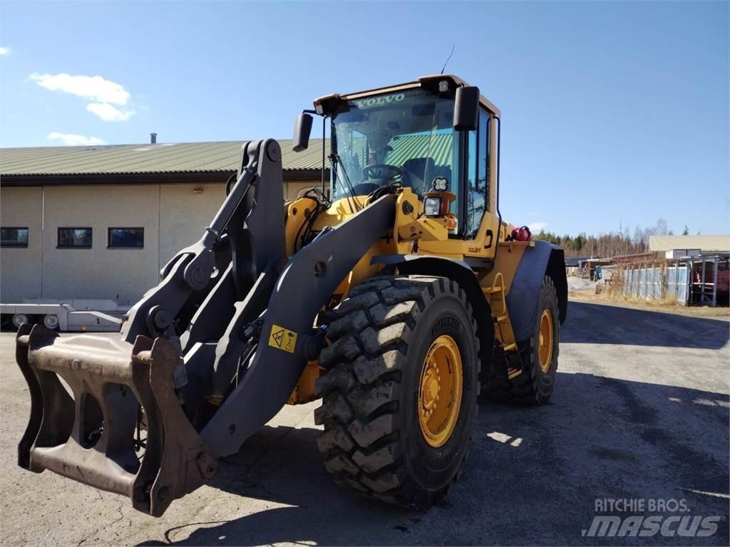 Volvo L 90 F 轮式装载机