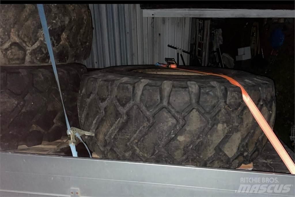 Volvo L120C 轮式装载机