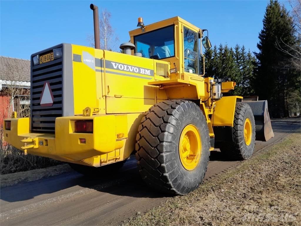 Volvo L120C 轮式装载机