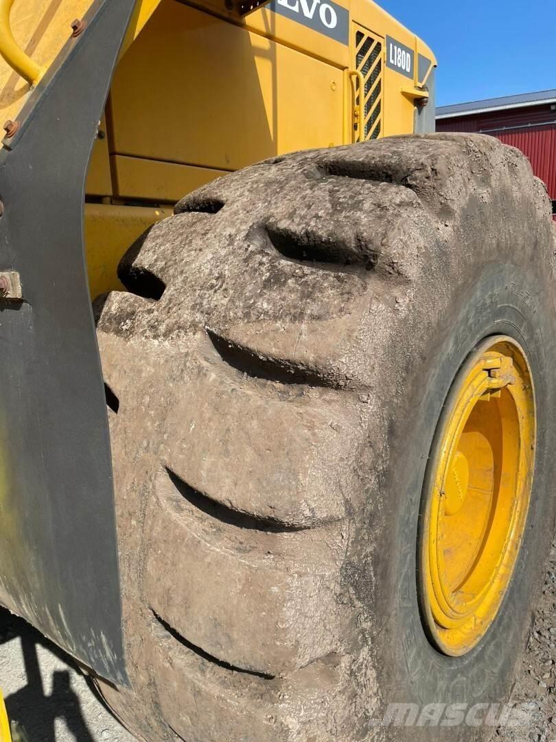 Volvo L180D 轮式装载机