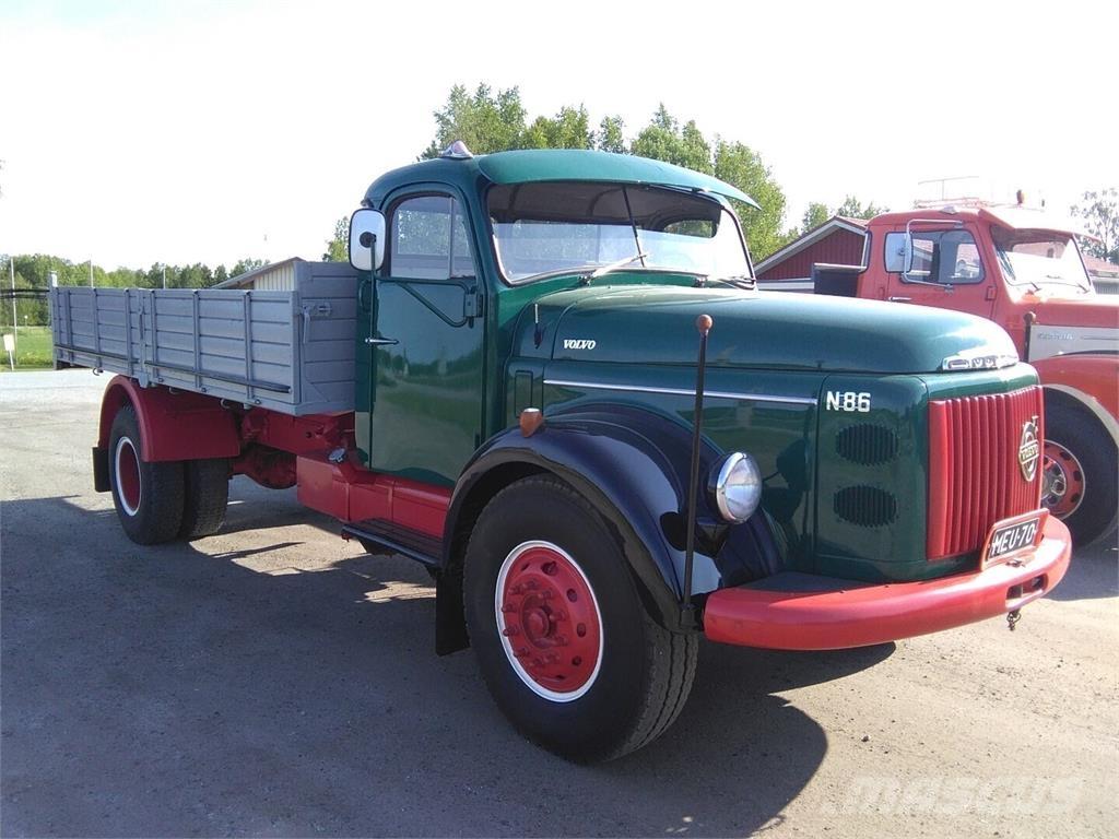 Volvo N 86 平板栏板货车