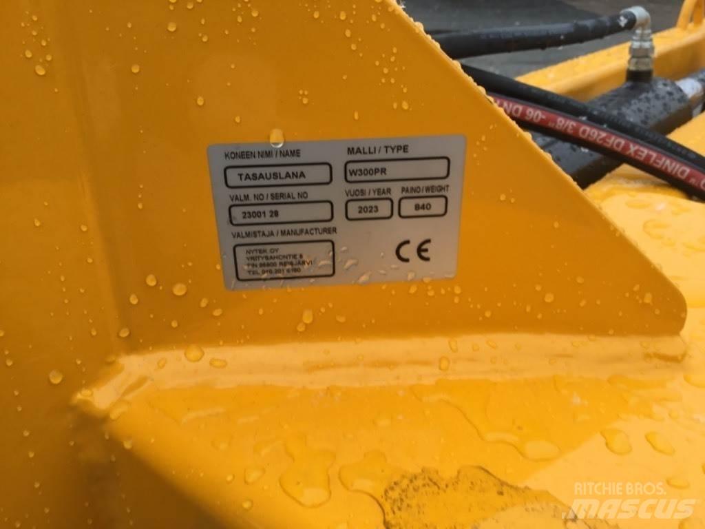 Wieska W300PR 其他清扫车和扫雪车