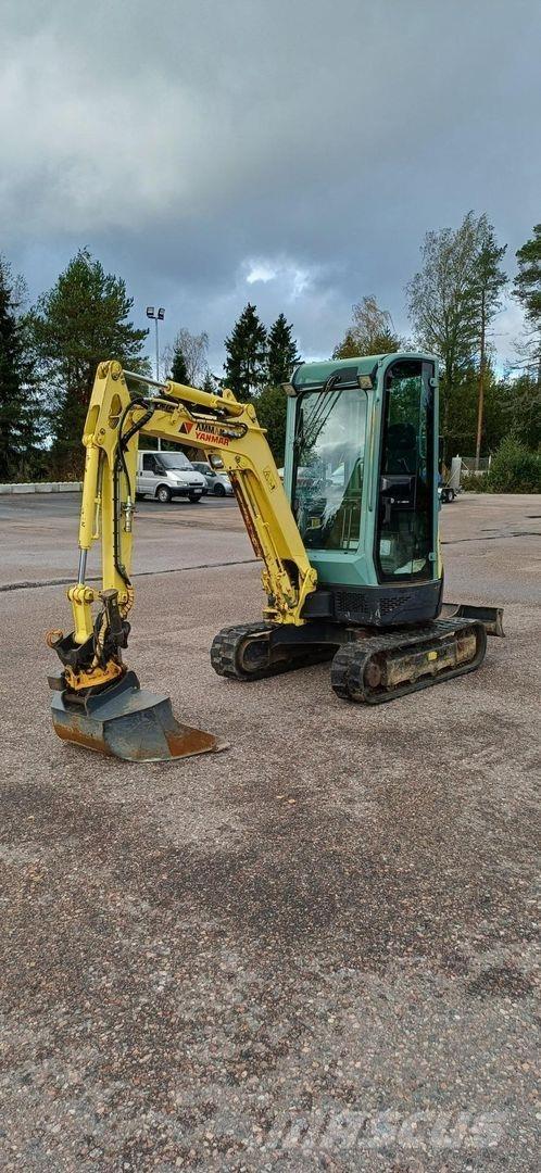 Yanmar Vio20 小型挖掘机