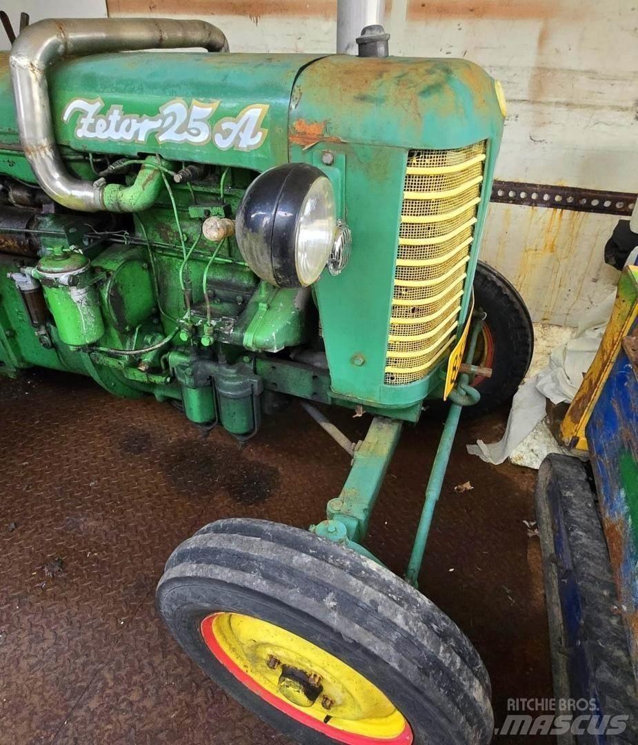 Zetor 25 A 拖拉机/农用车