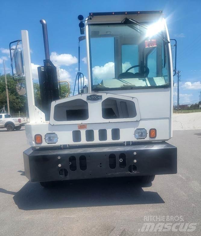 Autocar XSPOTTER 码头牵引车