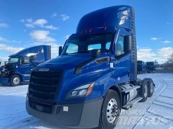 Freightliner CASCADIA 116 牵引车