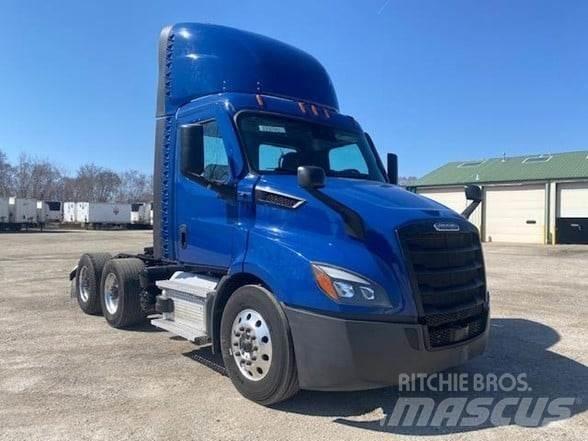 Freightliner CASCADIA 116 牵引车