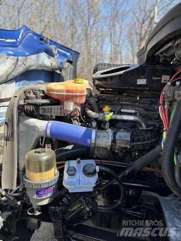 Freightliner CASCADIA 116 牵引车