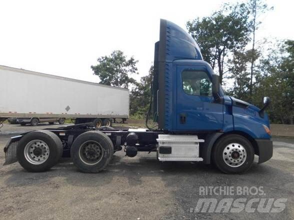 Freightliner CASCADIA 116 牵引车