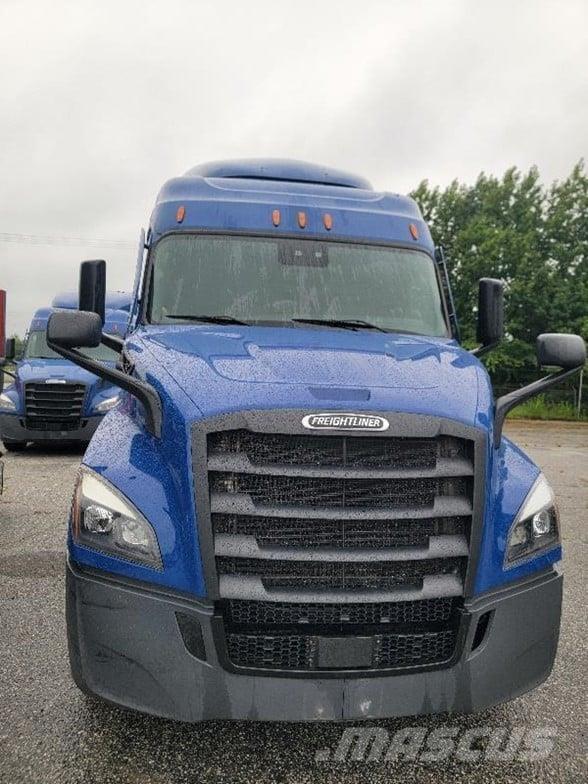 Freightliner CASCADIA 116 牵引车