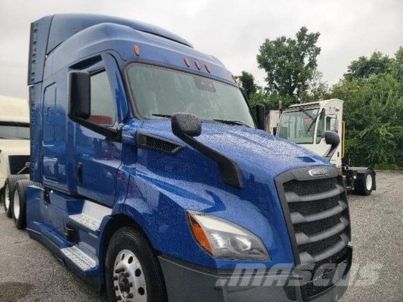 Freightliner CASCADIA 116 牵引车