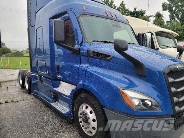 Freightliner CASCADIA 116 牵引车