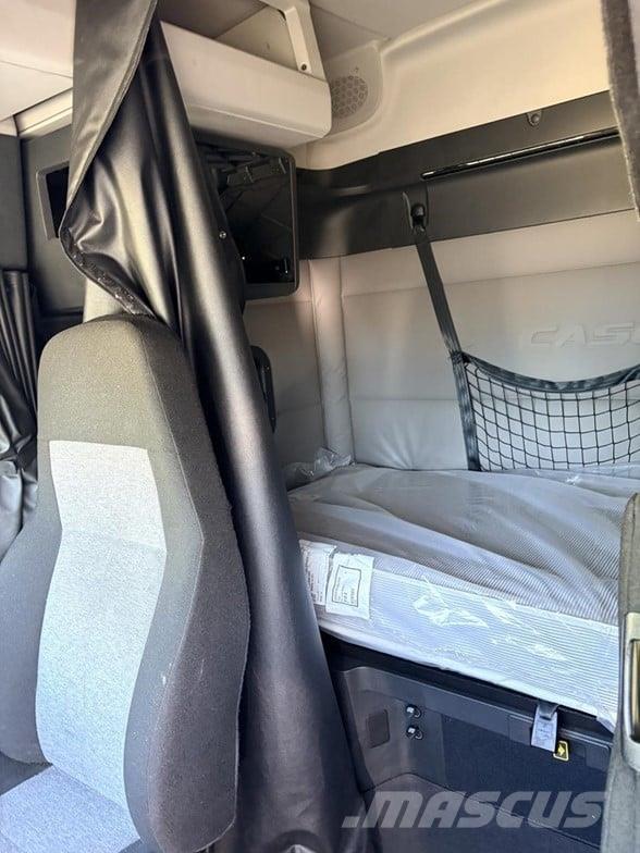 Freightliner CASCADIA 116 牵引车