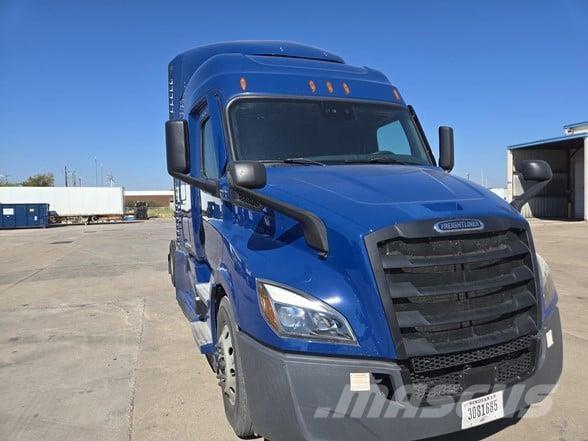 Freightliner CASCADIA 116 牵引车