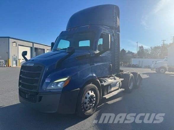 Freightliner CASCADIA 116 牵引车