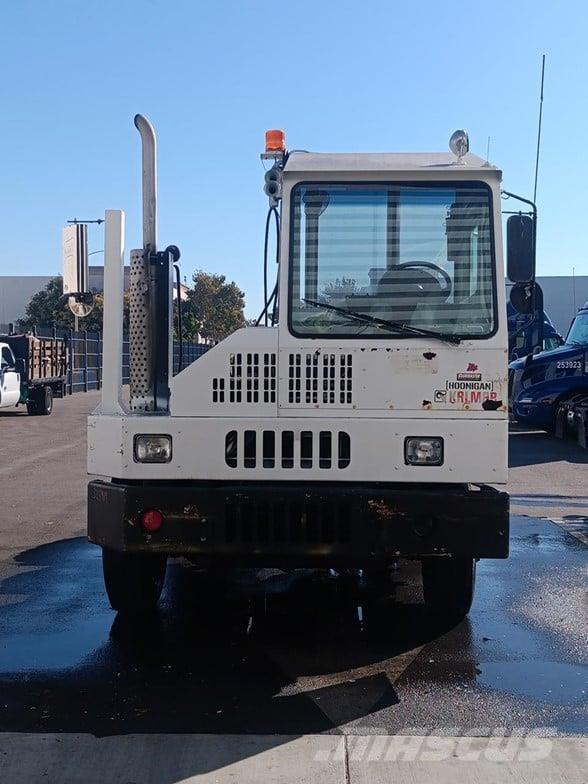 Kalmar OTTAWA 4X2 OFF-ROAD 码头牵引车