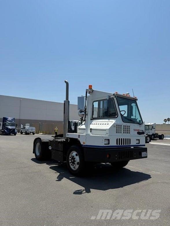 Kalmar OTTAWA T2 码头牵引车