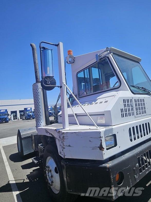 Kalmar OTTAWA T2 码头牵引车
